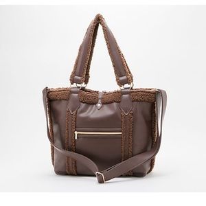 G.I.L.I  REVERSIBLE SERPA TOTE BAG WITH SERPA POUCH